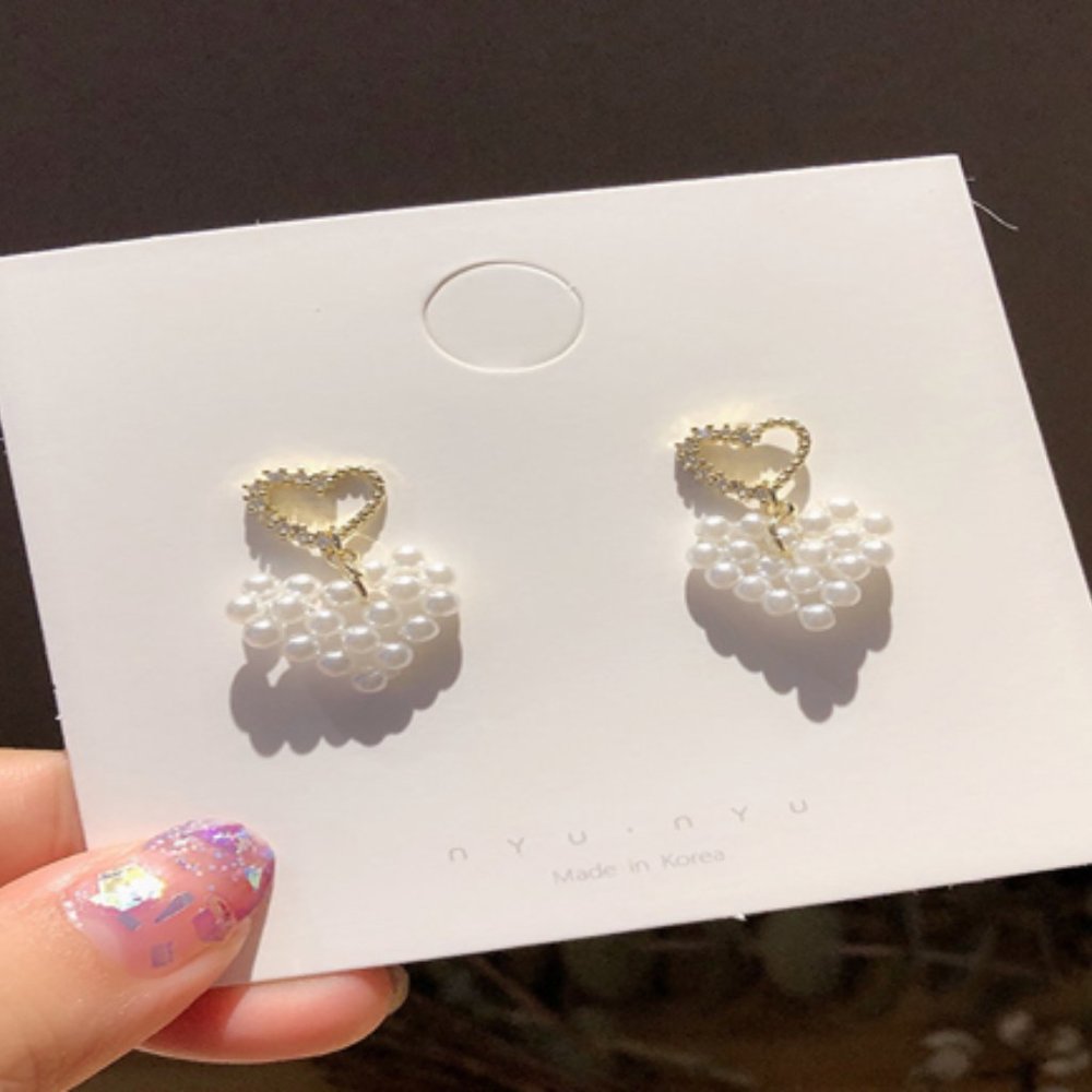Gold Pearl Earrings